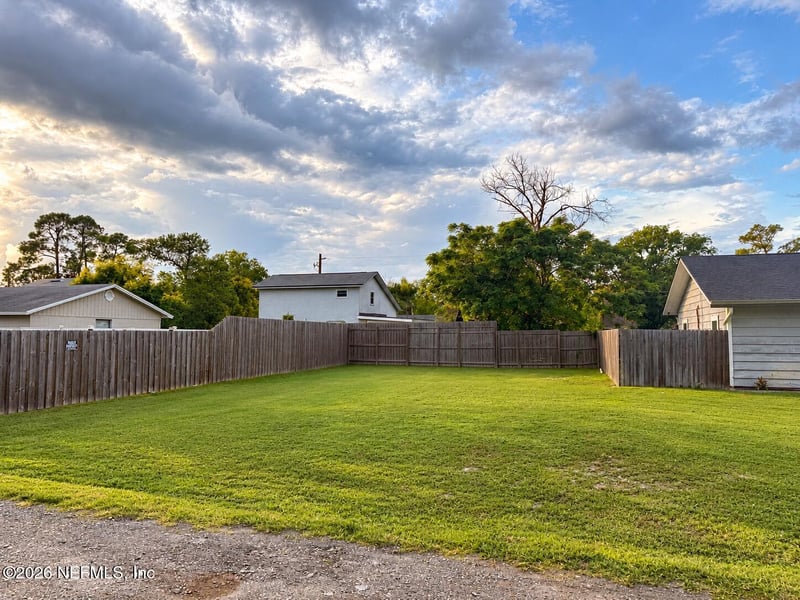 12061 Cap Ferrat St, Jacksonville, FL 32224