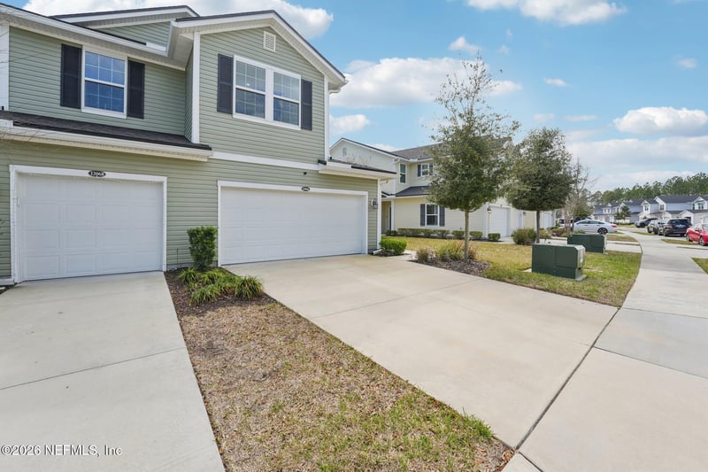 12066 Calvesta St, Jacksonville, FL 32256
