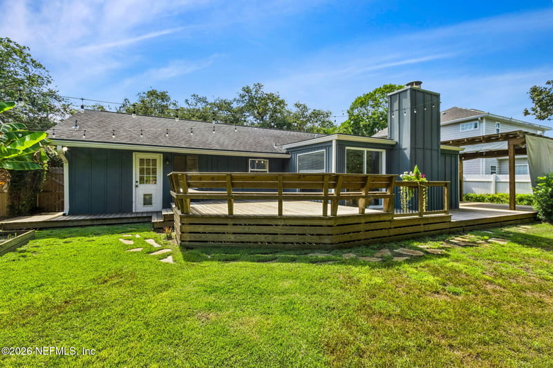 1207 14th St N, Jacksonville Beach, FL 32250