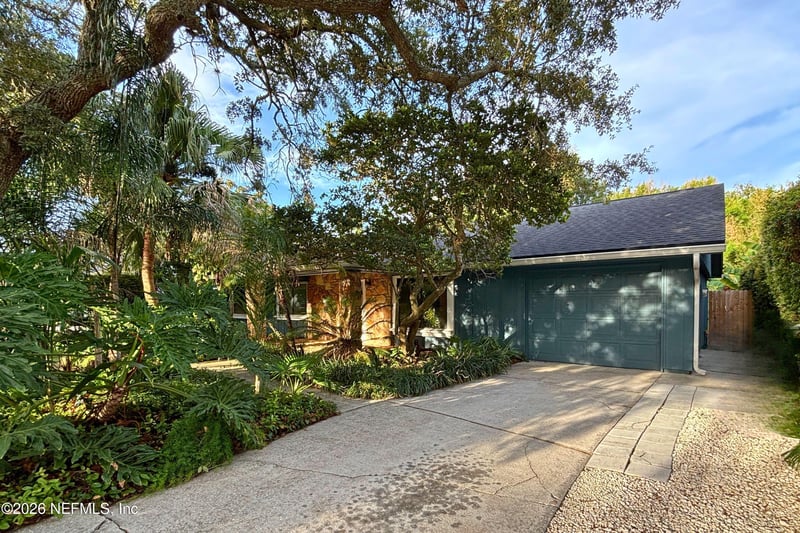 1207 14th St N, Jacksonville Beach, FL 32250