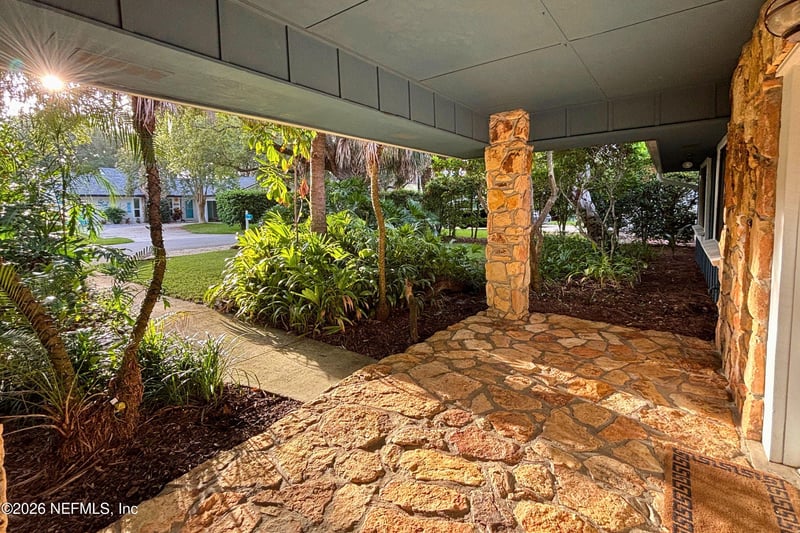1207 14th St N, Jacksonville Beach, FL 32250