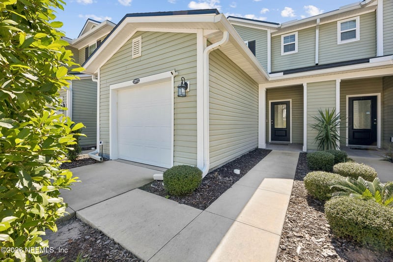 12072 Calvesta St, Jacksonville, FL 32256