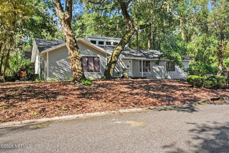 12082 Hidden Hills Dr S, Jacksonville, FL 32225