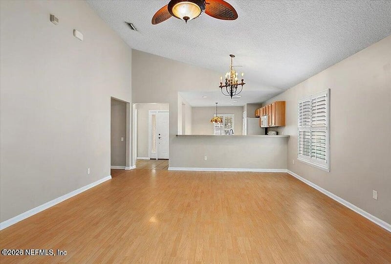 1212 Coghill Cir, St Augustine, FL 32092
