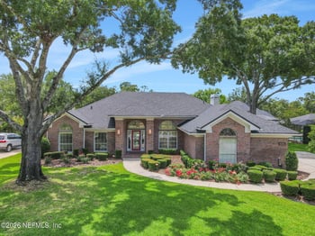12129 Cattail Dr W, Jacksonville, FL 32223