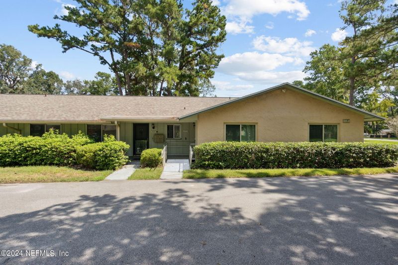 1213 The Grove Rd, Orange Park, FL 32073