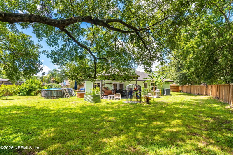 12131 Banyan Tree Dr, Jacksonville, FL 32258