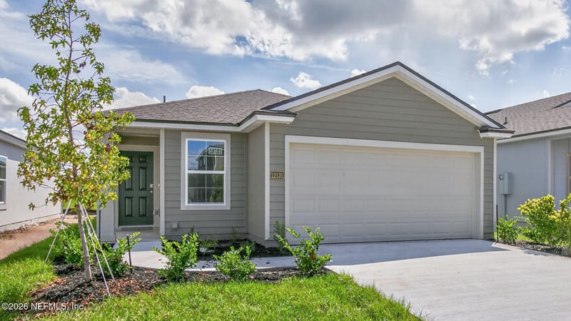 12131 Yew Tree Rd, Jacksonville, FL 32218