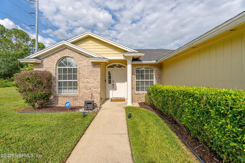 12143 Silver Saddle Dr, Jacksonville, FL 32258