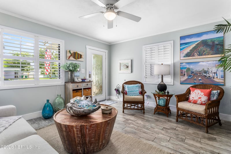 1215 15th Ave N, Jacksonville Beach, FL 32250