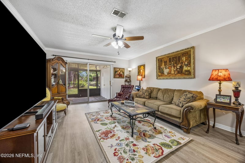 1215 The Grove Rd, Orange Park, FL 32073