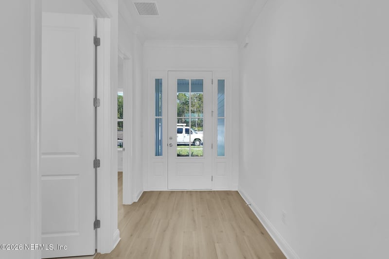12156 Mariposa Ave, Jacksonville, FL 32256