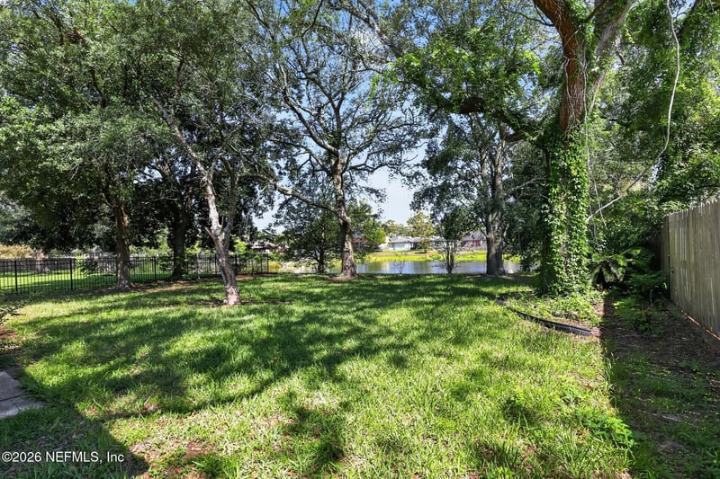 12183 Safeshelter Dr S, Jacksonville, FL 32225