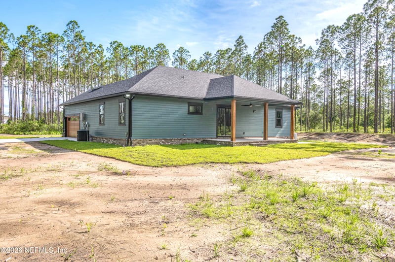 12189 Folsom Rd, Sanderson, FL 32087