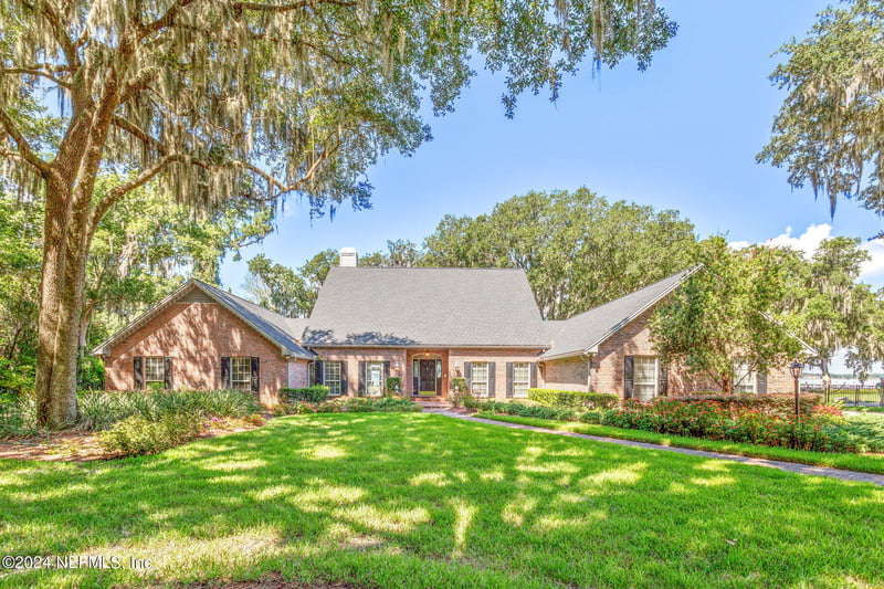 1220 Journeys End Ln, Jacksonville, FL 32223