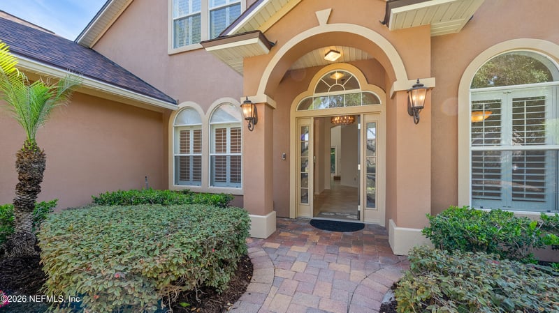 1221 Queens Island Ct, Jacksonville, FL 32225