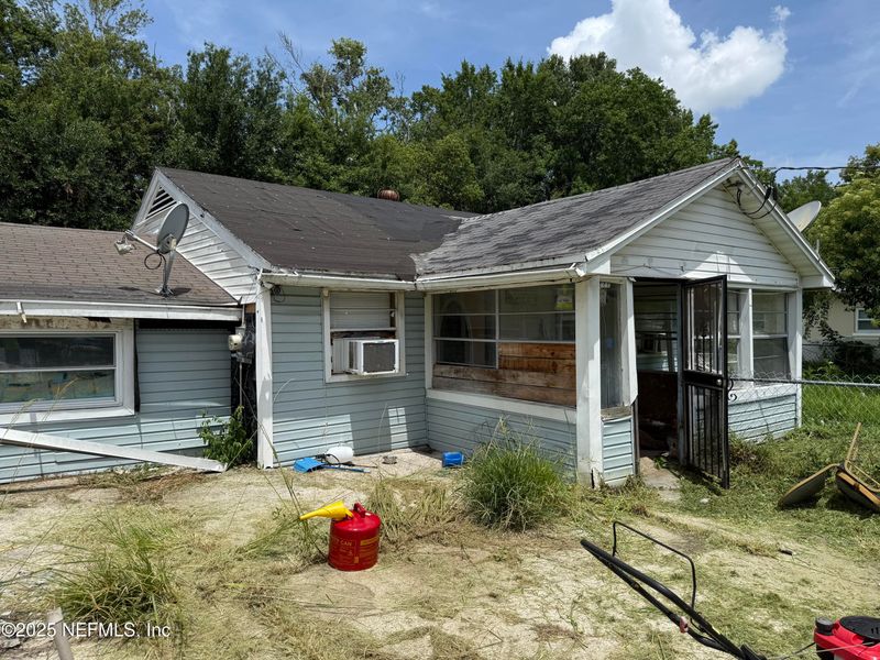 1222 Mull St, Jacksonville, FL 32205