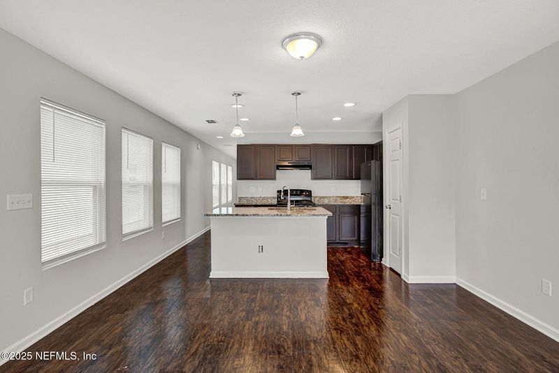 1224 Lake Shore Blvd, Jacksonville, FL 32205