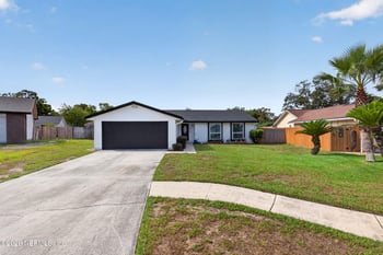 12240 Chippenham Ct, Jacksonville, FL 32225
