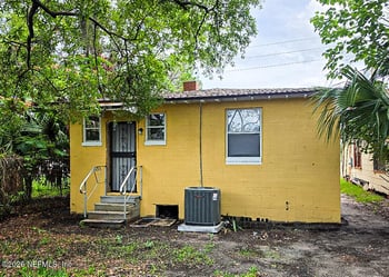 1227 W 3rd St, Jacksonville, FL 32209