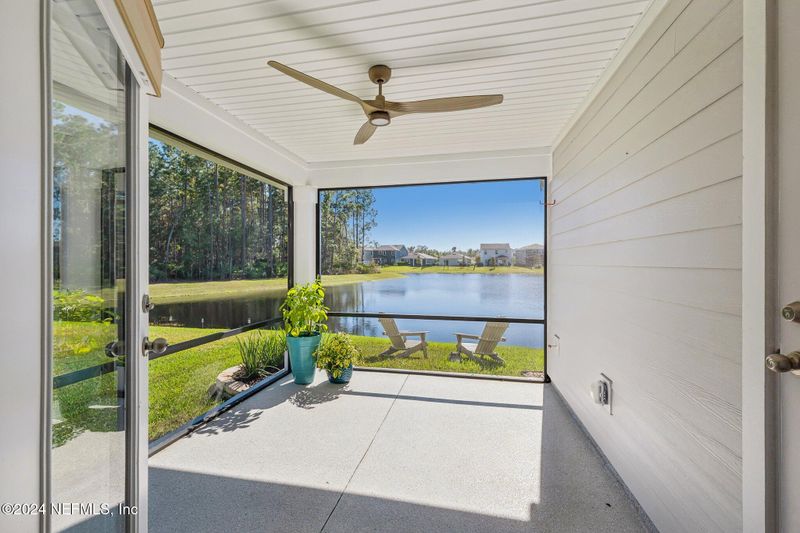123 Meadow Creek Dr, St Johns, FL 32259