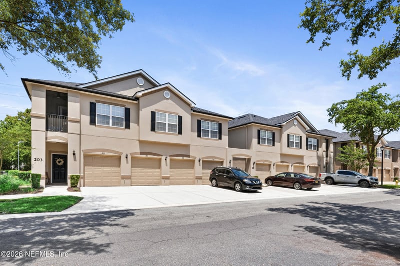 12301 Kernan Forest Blvd #202, Jacksonville, FL 32225