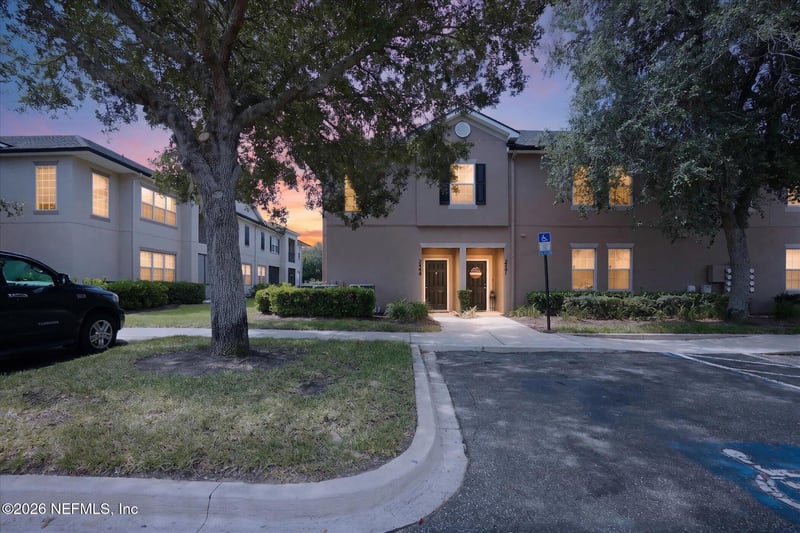 12301 Kernan Forest Blvd #2402, Jacksonville, FL 32225