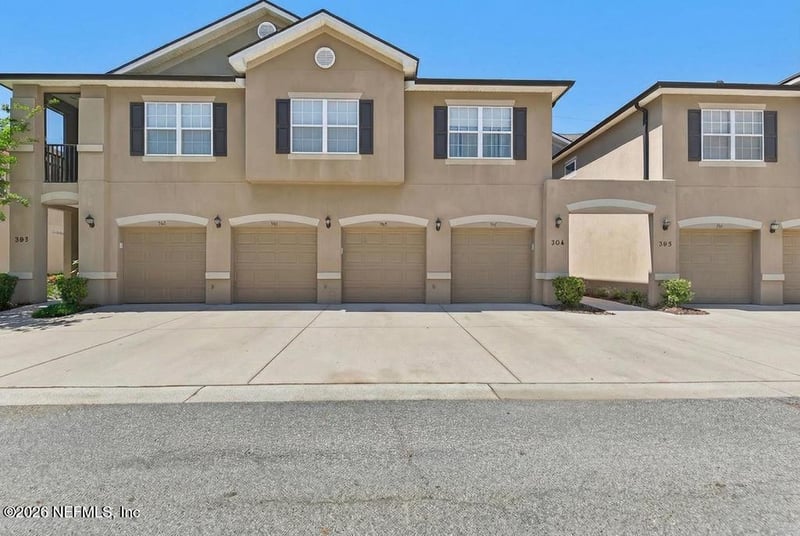 12301 Kernan Forest Blvd #302, Jacksonville, FL 32225