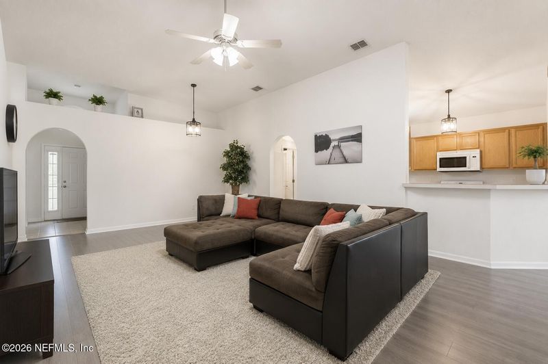 12316 Hickory Forest Rd, Jacksonville, FL 32226