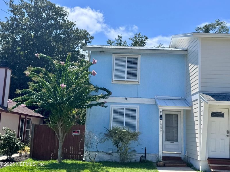 1232 Main St, Atlantic Beach, FL 32233