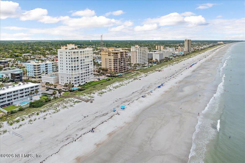 1236 1st St N #305, Jacksonville Beach, FL 32250