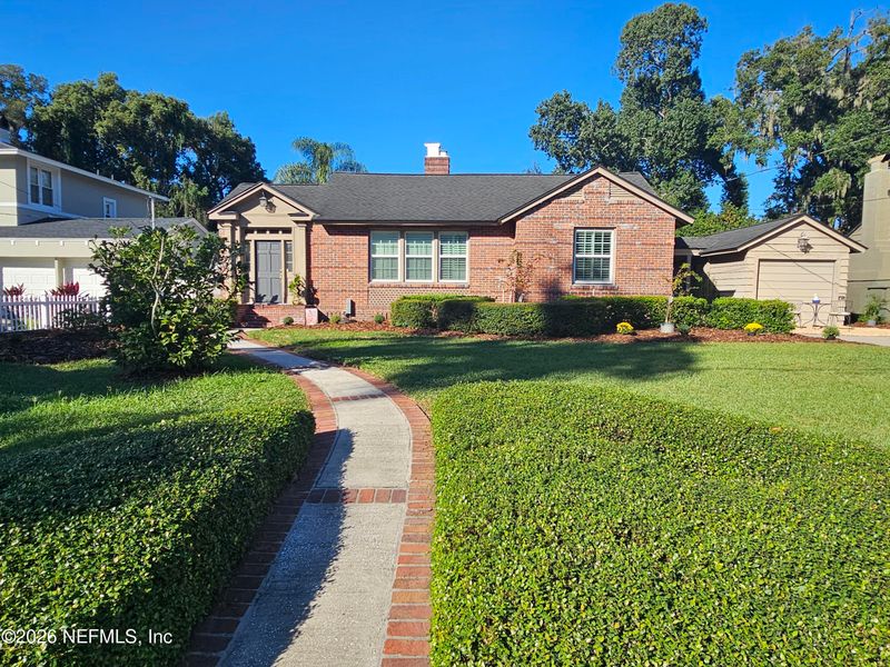 1237 Greenridge Rd, Jacksonville, FL 32207
