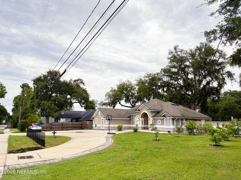 12381 Flynn Rd, Jacksonville, FL 32223