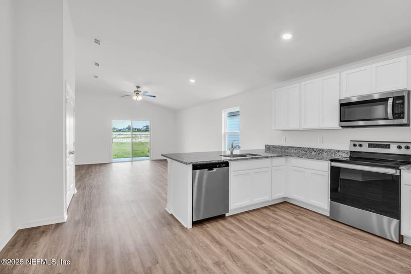 12434 Big Juniper Dr, Jacksonville, FL 32219