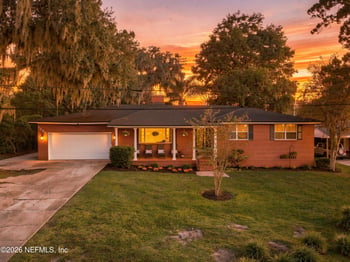 1244 Glengarry Rd, Jacksonville, FL 32207