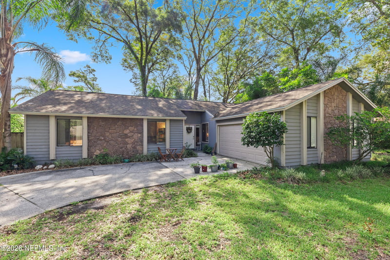 12459 Shady Creek Dr, Jacksonville, FL 32223