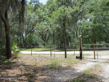 125 Kirby Ln, Melrose, FL 32666