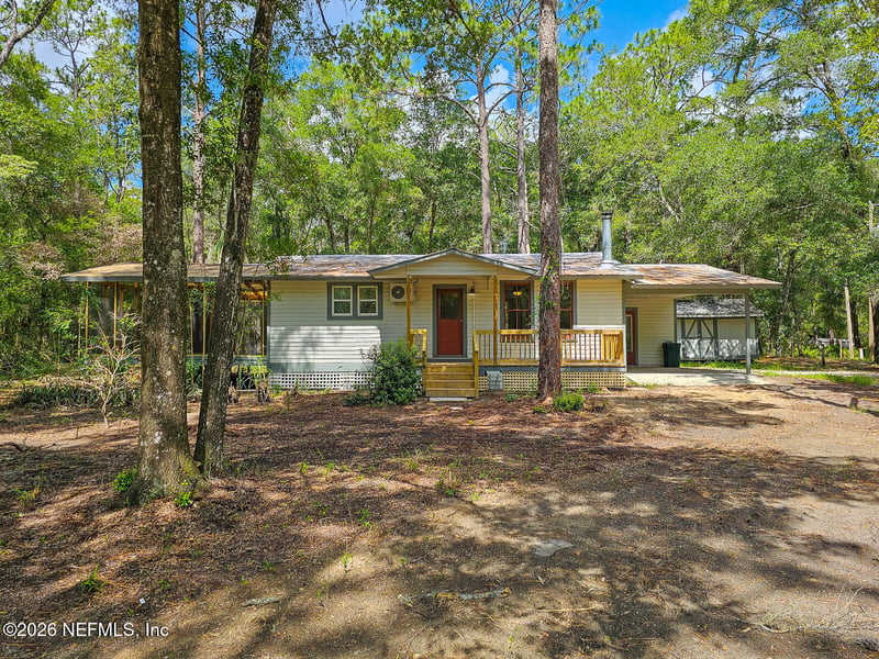 125 Lemon St, Melrose, FL 32666