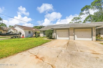 1250 Rose St, Atlantic Beach, FL 32233