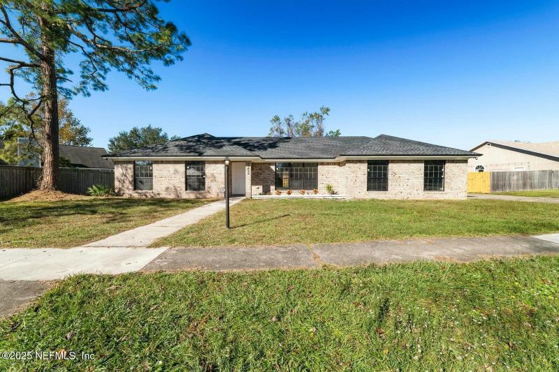 1252 Peabody Dr E, Jacksonville, FL 32221