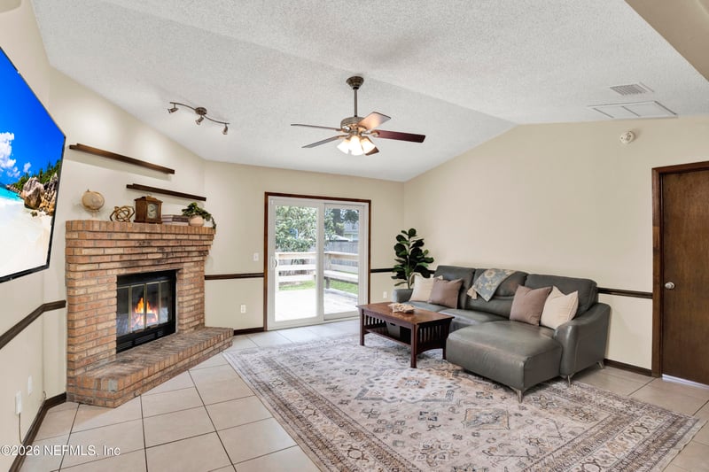 12521 Kedlestone Ct E, Jacksonville, FL 32225