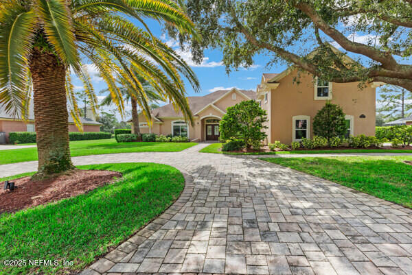 12538 Turnberry Dr, Jacksonville, FL 32225
