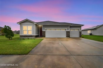 12548 Green Meadow Dr, Jacksonville, FL 32218