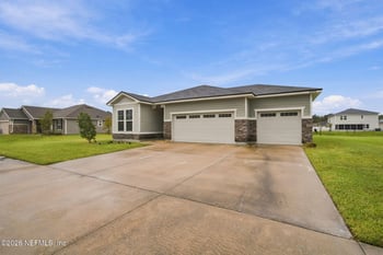 12548 Green Meadow Dr, Jacksonville, FL 32218