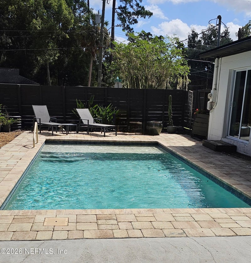 1258 Hickman Rd, Jacksonville, FL 32216