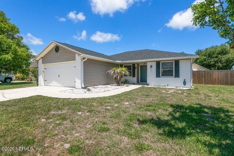 12635 Hobbit Ln, Jacksonville, FL 32225