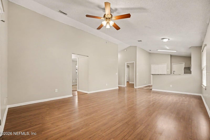 1264 Suffolk Pl, Orange Park, FL 32065