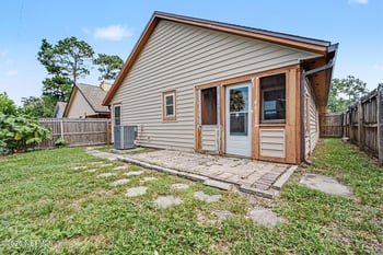 1264 Suffolk Pl, Orange Park, FL 32065