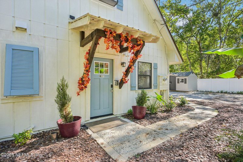 1265 Whispering Pines Rd, St Johns, FL 32259