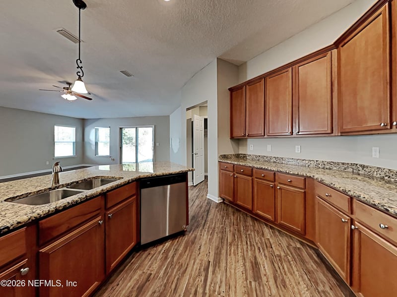 12667 Sheffield Walk Ln, Jacksonville, FL 32226